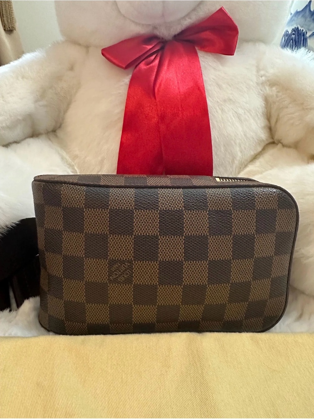 Louis Vuitton Geronimo Damier Ebene Belt Bag